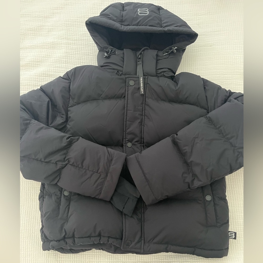 NWT Aritzia Super Puff (Super Shorty) - Size S